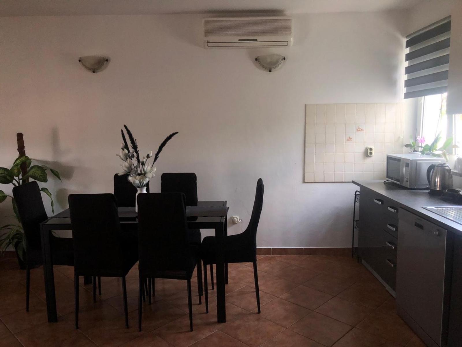 Apartman Sara Ровинь Экстерьер фото